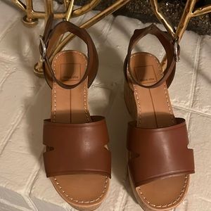 Dolce vita wedge
